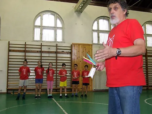 Interview for the 10th Shuttlecock French Open : Hungary !